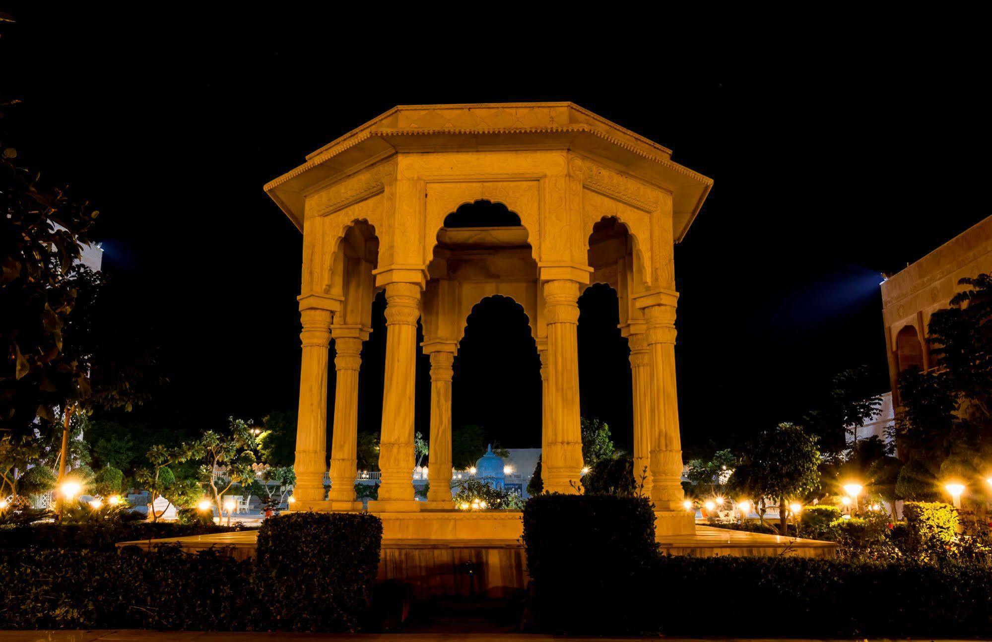 Отель Pratap Mahal Pushkar Ihcl Seleqtion Экстерьер фото